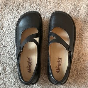 Alegria Black Mary Janes - Brand New